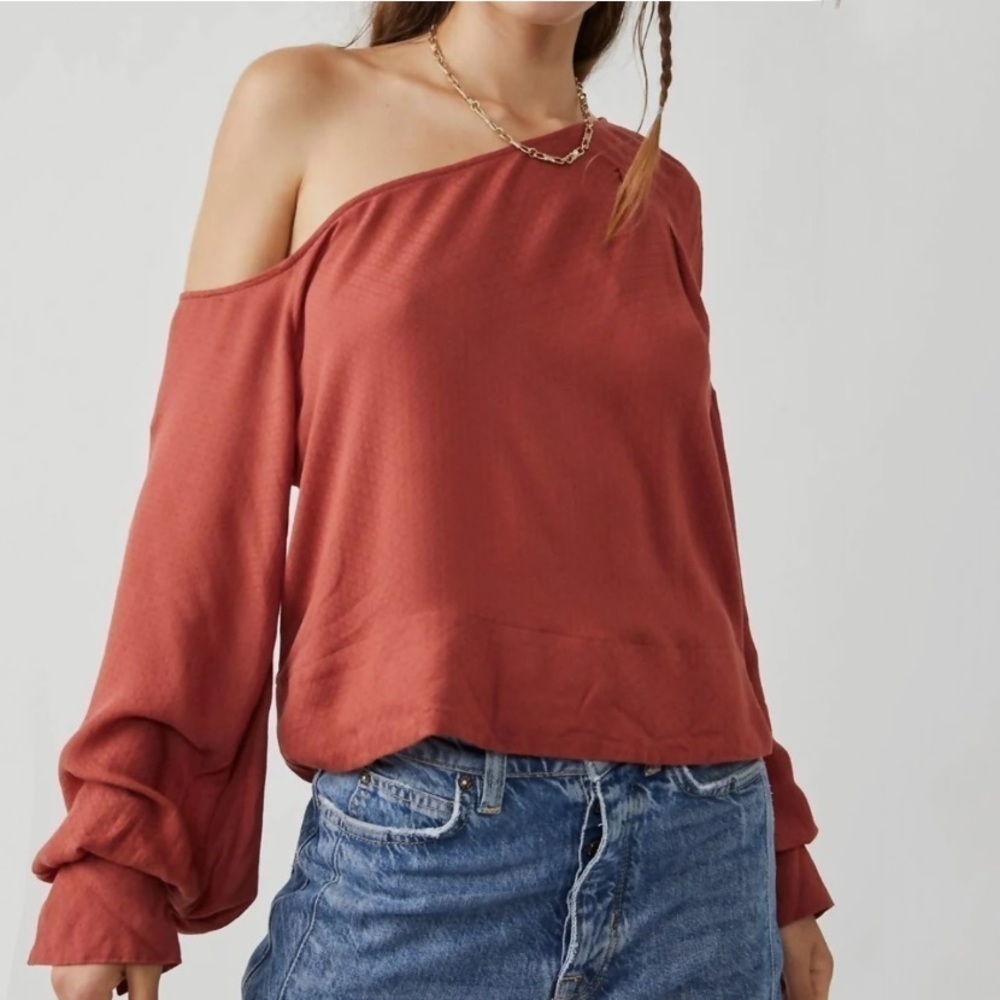 NWT Free People Justina One Shoulder Blouse In Warmstone